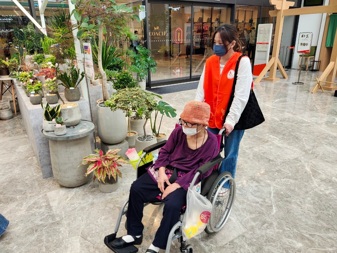【平日 下午】9/26(二)旅遊陪伴志工-大稻埕、迪化街踏踏青 的3張圖片組
