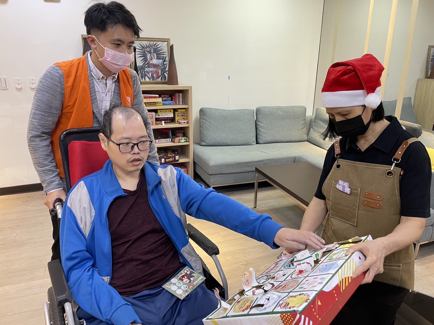 【成人身障者】🎄聖誕志工招募中|一起傳遞節日的溫暖 🎅 的3張圖片組