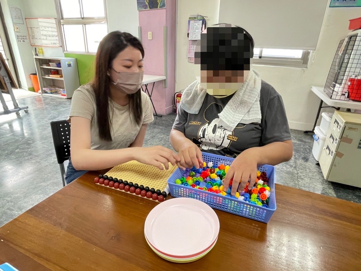 【平日 高雄鳳山】成人身障者課程入班陪伴志工 的3張圖片組